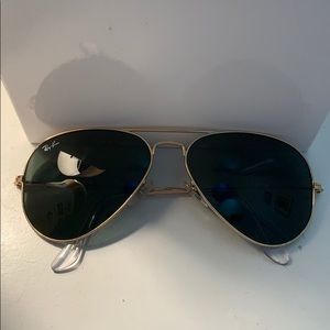 Ray-Ban Aviator Classic Sunglasses